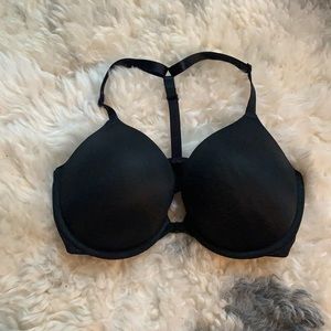 NWOT VS Pink Push Up Bra